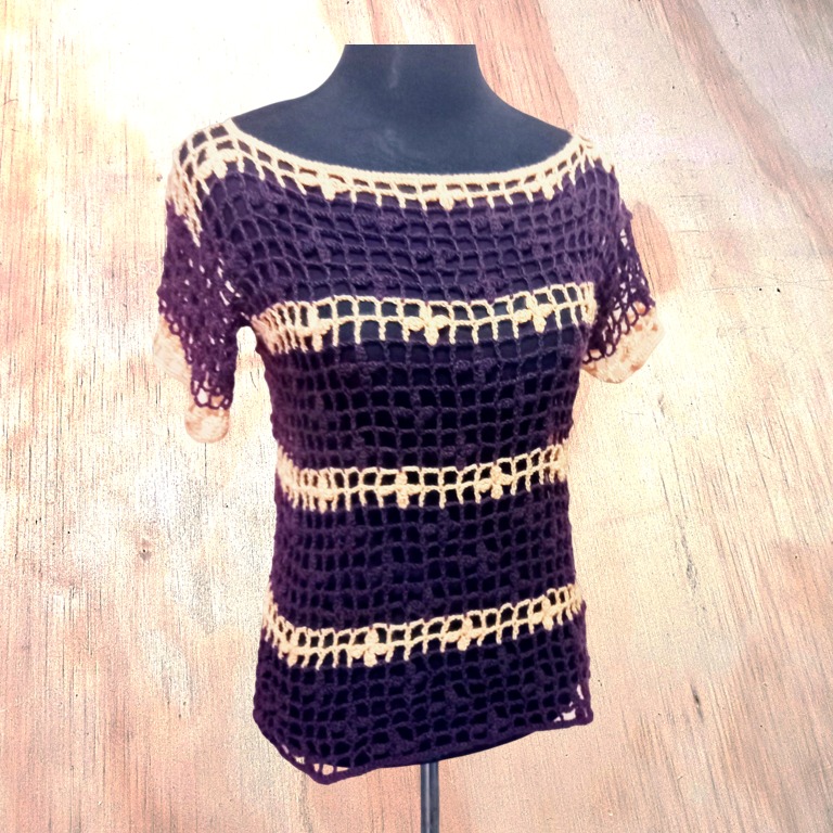 Blusa Calada Tejida Crochet Color Morada/Damasco - Imagen 3