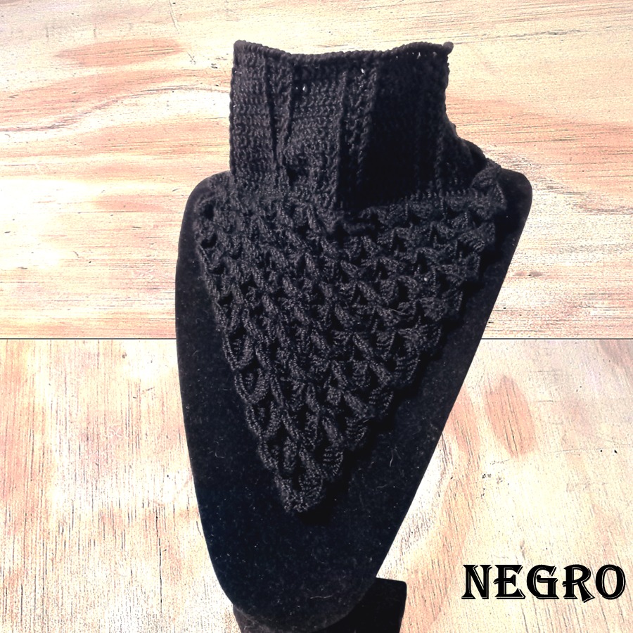 Cuello Tejido Crochet Hilo Negro