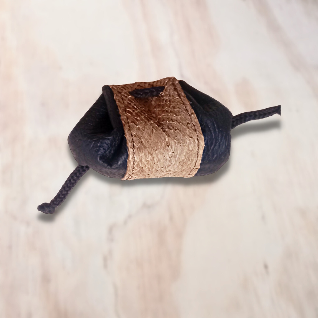 Monedero Horizontal tipo saco Cuero Negro - Imagen 2